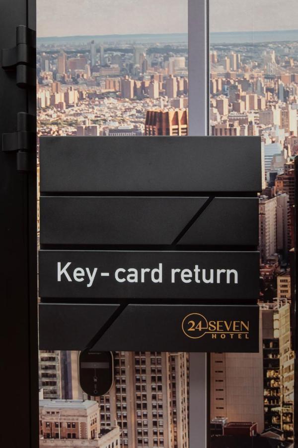 24Seven Hotel ชวาบาค ภายนอก รูปภาพ